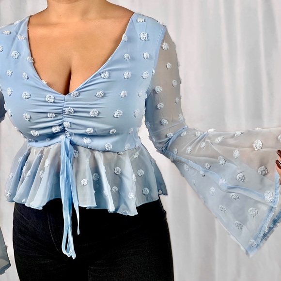 BUNNY BOUTIQUE - Blue Blouse - NWT - Bell Sleeves Ruffle Hem and Polka Dot Print - Picture 2 of 3